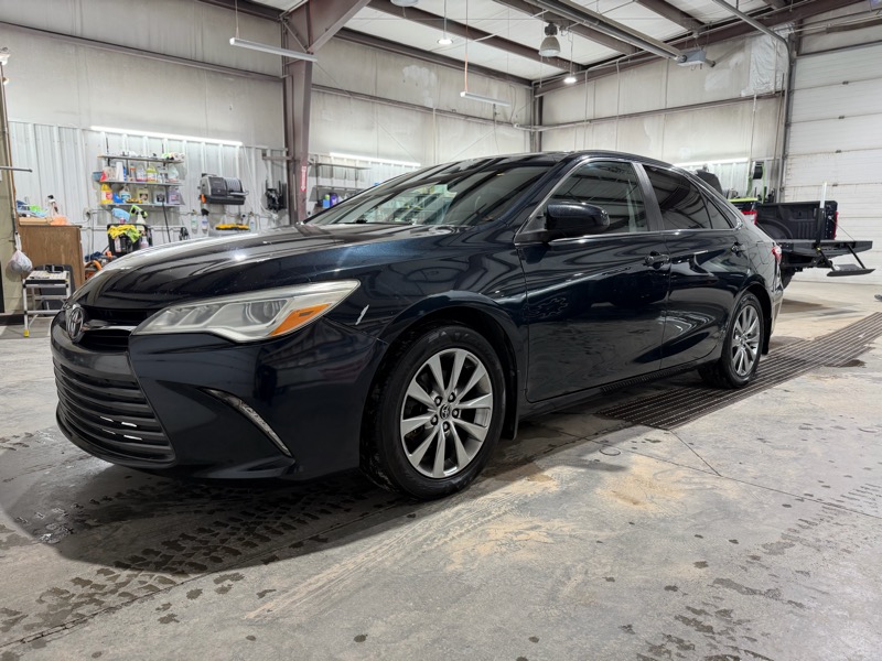 Toyota Camry XLE V6 2015