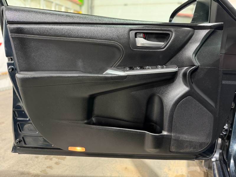 Toyota Camry XLE V6 2015