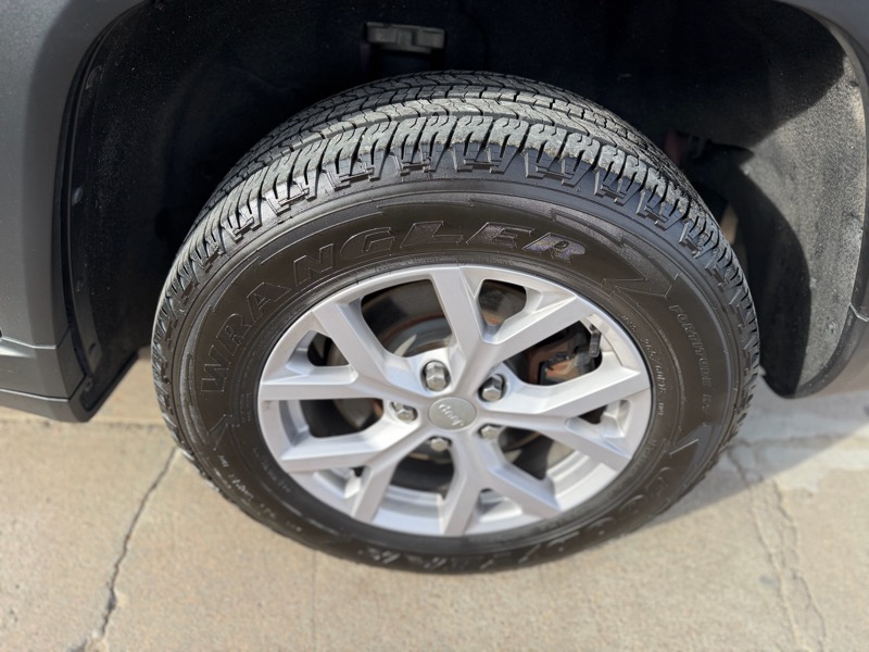 Jeep Grand Cherokee L Limited 4WD 2022