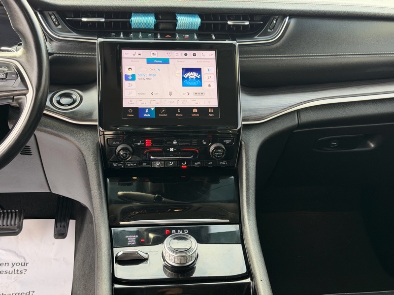 Jeep Grand Cherokee L Limited 4WD 2022