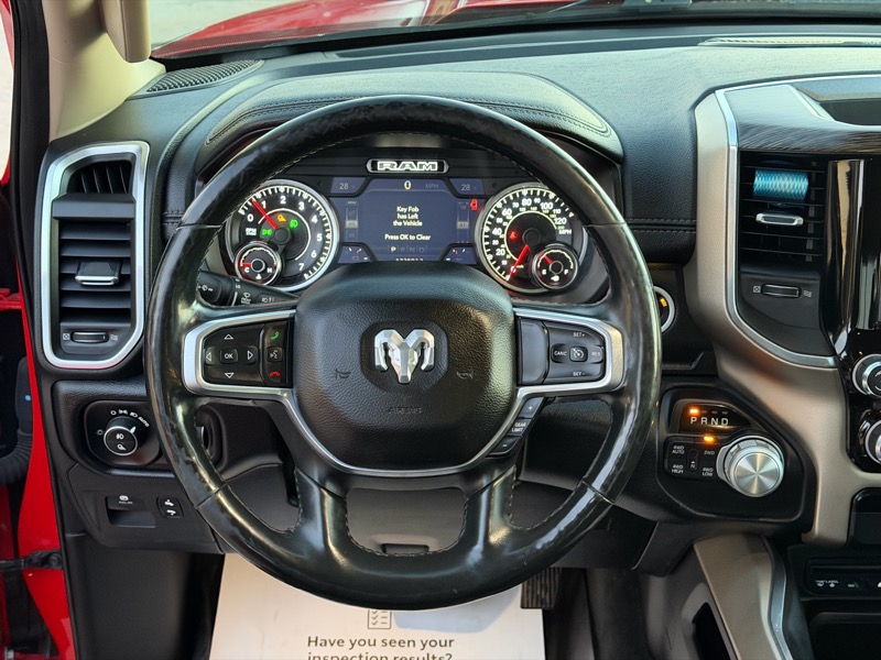 RAM 1500 Laramie Crew Cab SWB 4WD 2019