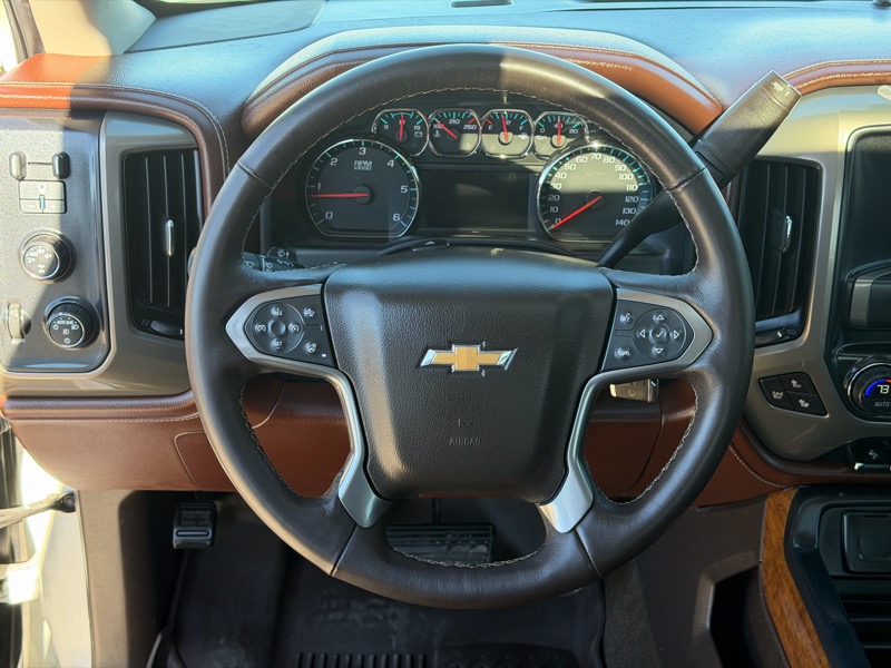 Chevrolet Silverado 1500 High Country Crew Cab 4WD 2015