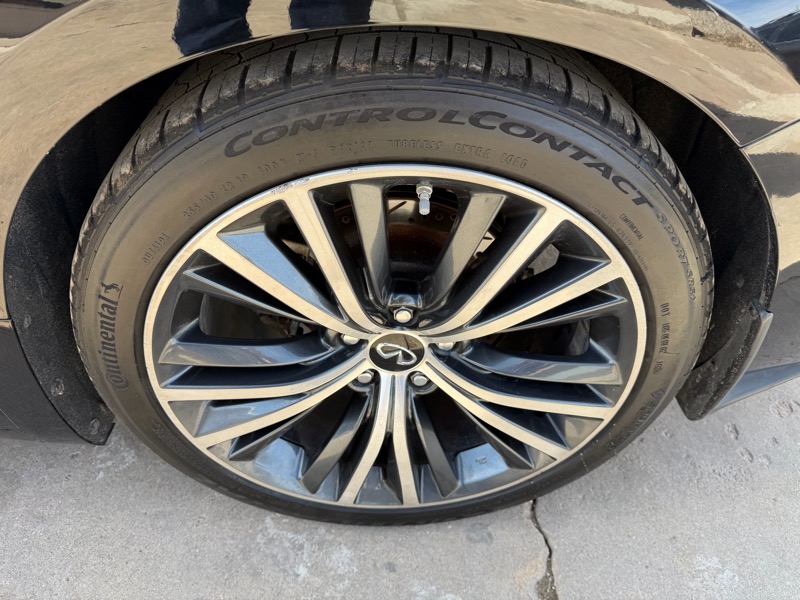 Infiniti Q60 3.0t LUXE AWD 2020