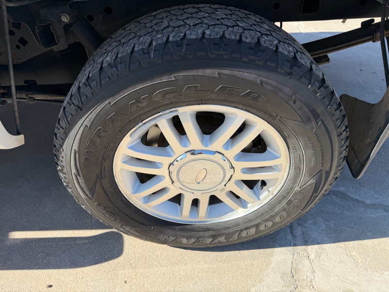 Ford F-150 Lariat SuperCrew 5.5-ft. Bed 4WD 2010