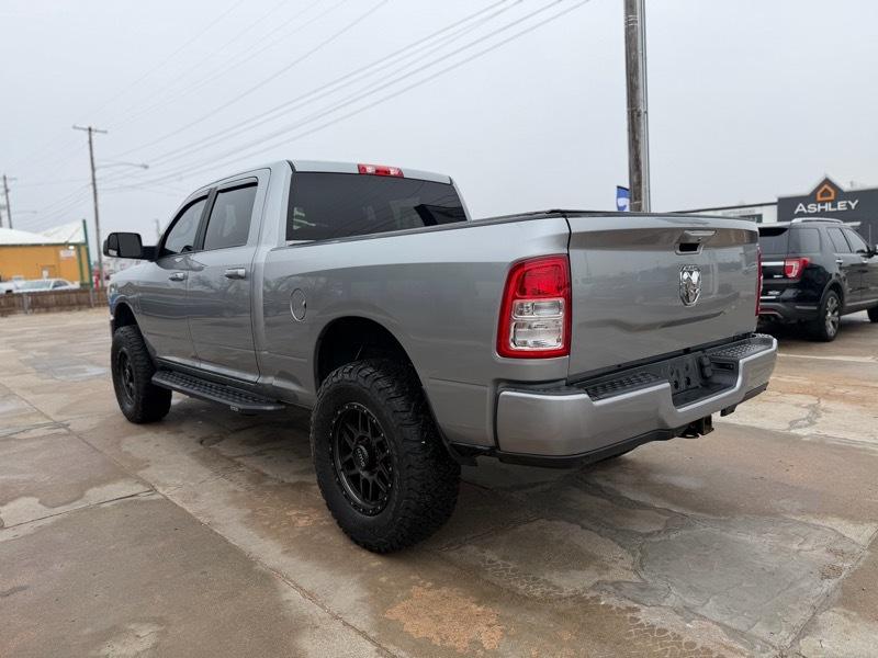 RAM 2500 Big Horn Crew Cab 4WD SWB 2021