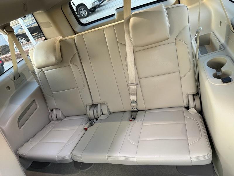 GMC Yukon XL Denali 4WD 2016