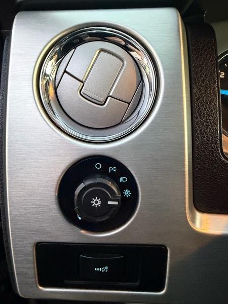 Ford F-150 Platinum SuperCrew 6.5-ft. Bed 4WD 2013