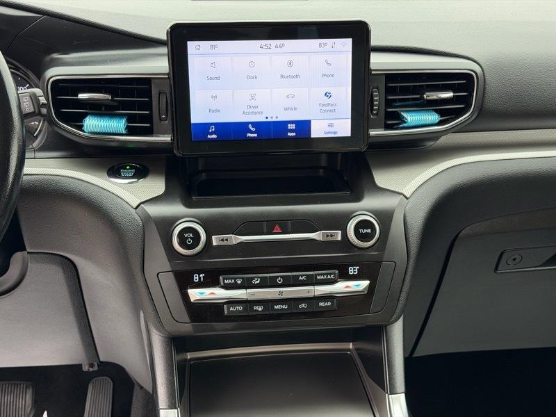 Ford Explorer XLT AWD 2020