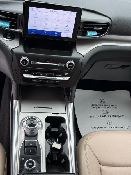 Ford Explorer XLT AWD 2020