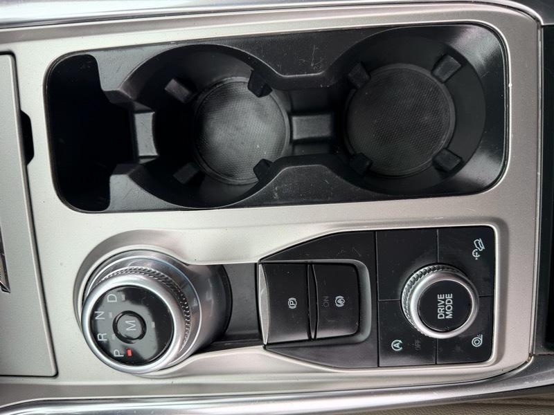 Ford Explorer XLT AWD 2020