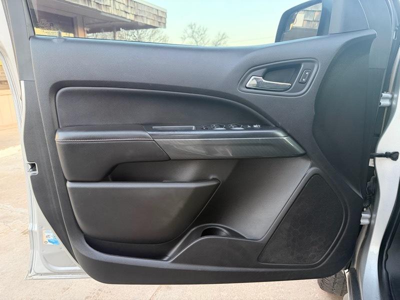 GMC Canyon SLE Crew Cab 4WD 2017