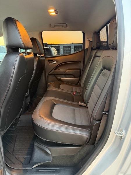 GMC Canyon SLE Crew Cab 4WD 2017