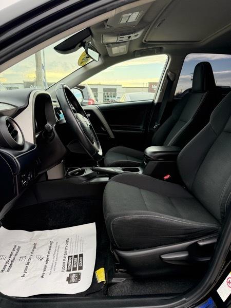 Toyota RAV4 XLE FWD 2018