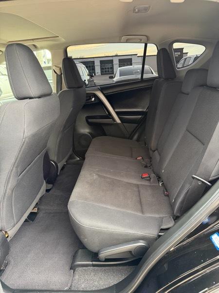 Toyota RAV4 XLE FWD 2018