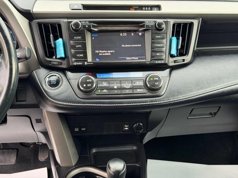 Toyota RAV4 XLE FWD 2018