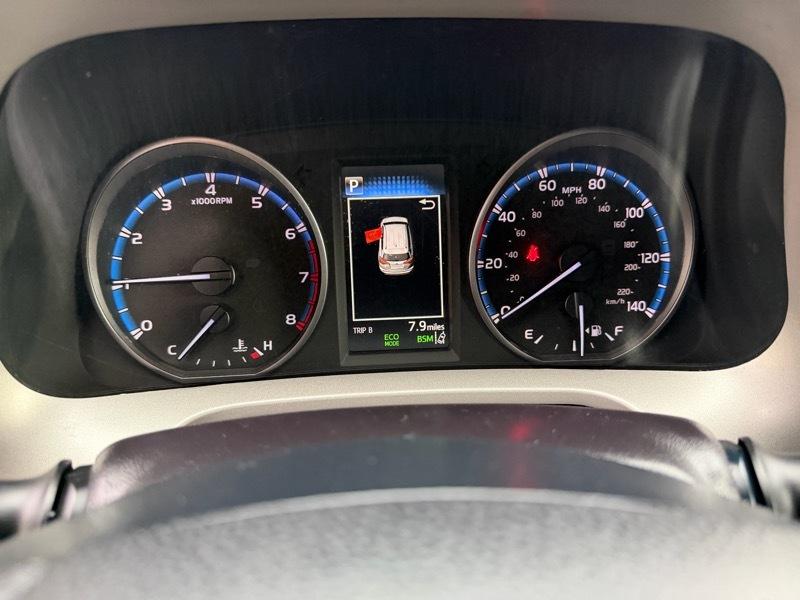 Toyota RAV4 XLE FWD 2018