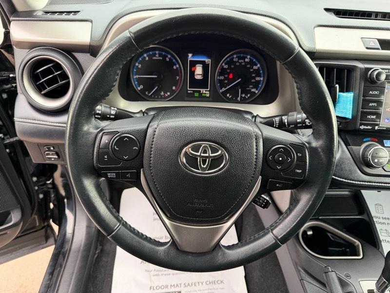 Toyota RAV4 XLE FWD 2018