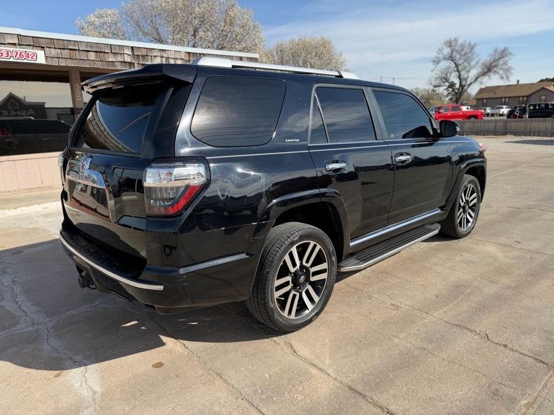 Toyota 4Runner SR5 4WD 2016