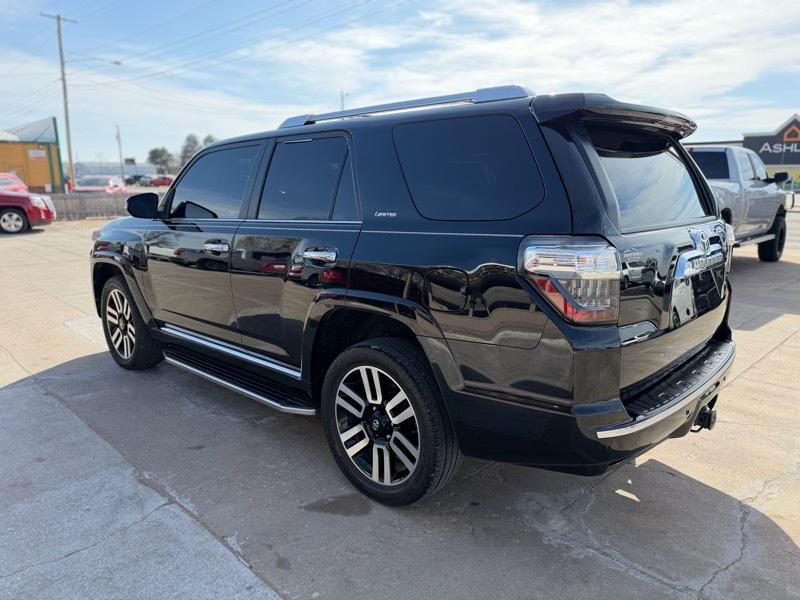 Toyota 4Runner SR5 4WD 2016