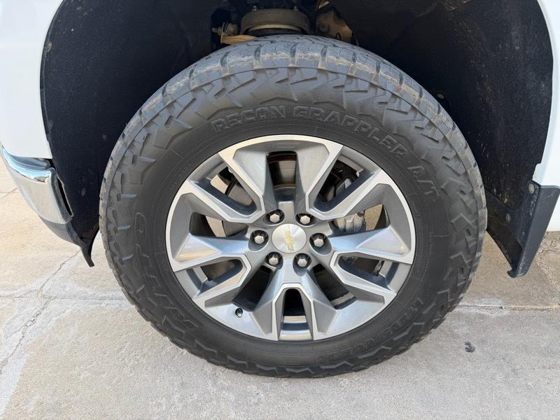 Chevrolet Silverado 1500 LT Crew Cab 4WD 2020