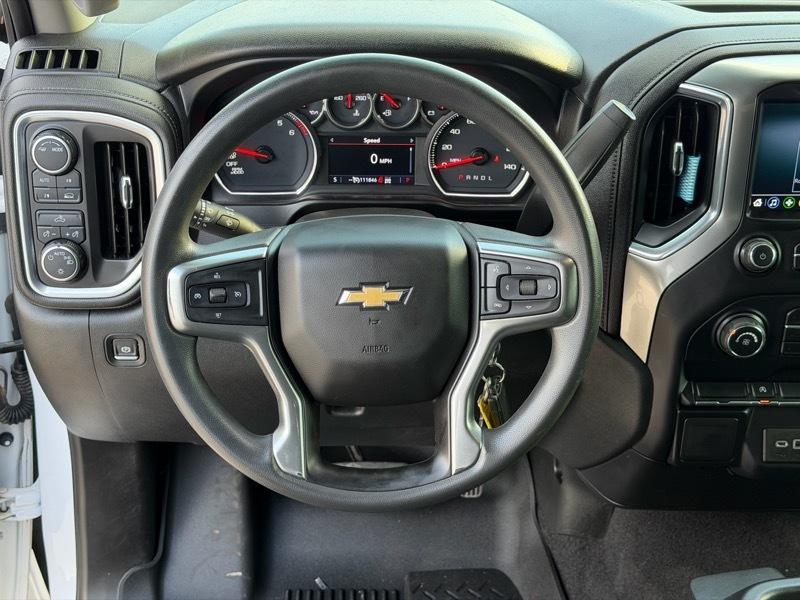 Chevrolet Silverado 1500 LT Crew Cab 4WD 2020