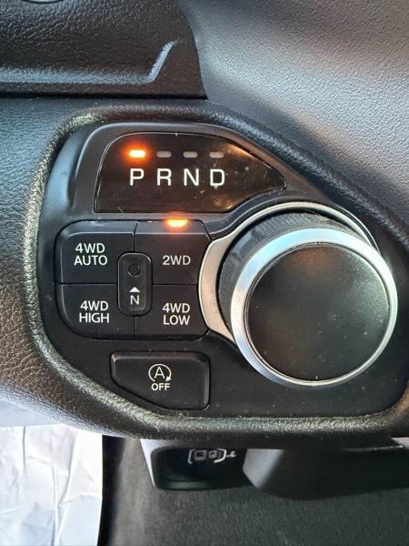 RAM 1500 Big Horn Crew Cab SWB 4WD 2019