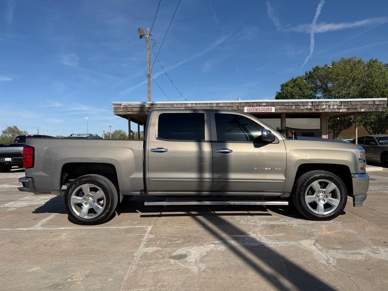 Chevrolet Silverado 1500 LT Crew Cab 2WD 2017