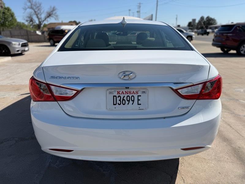 Hyundai Sonata SE Auto 2011