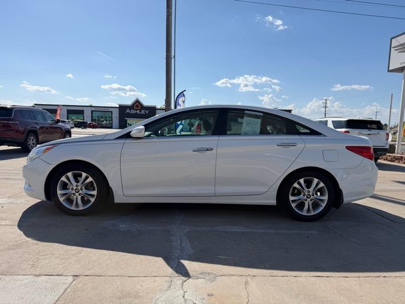 Hyundai Sonata SE Auto 2011