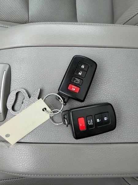 Toyota Highlander Limited Platinum AWD V6 2015