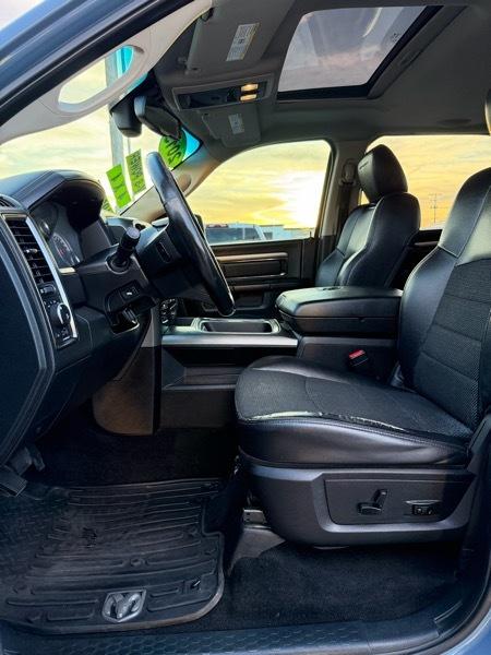 RAM 1500 Sport Crew Cab SWB 4WD 2015