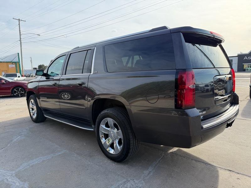 Chevrolet Suburban LTZ 4WD 2016