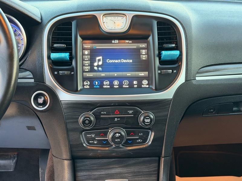 Chrysler 300 Touring 2018