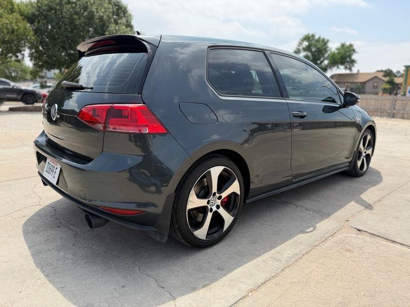 Volkswagen GTI SE 6A 2-Door 2016
