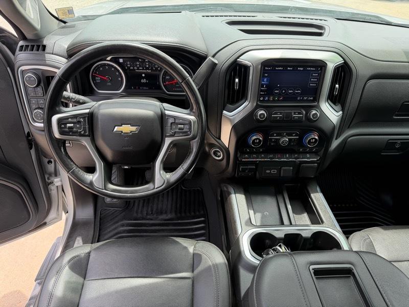 Chevrolet Silverado 1500 LTZ Crew Cab 4WD 2021
