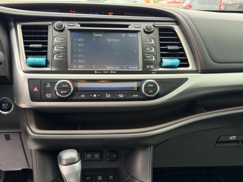 Toyota Highlander SE AWD V6 2018