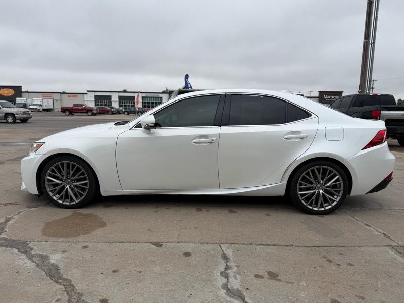 Lexus IS 250 RWD 2015