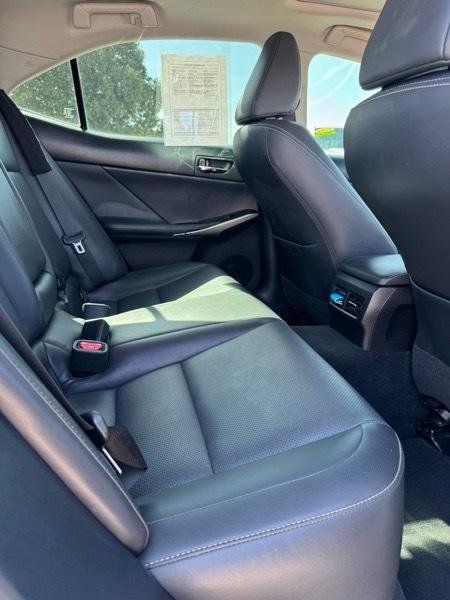 2015 Lexus IS 250 - Photo 22