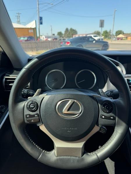2015 Lexus IS 250 - Photo 26
