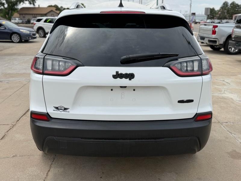 Jeep Cherokee Latitude FWD 2021