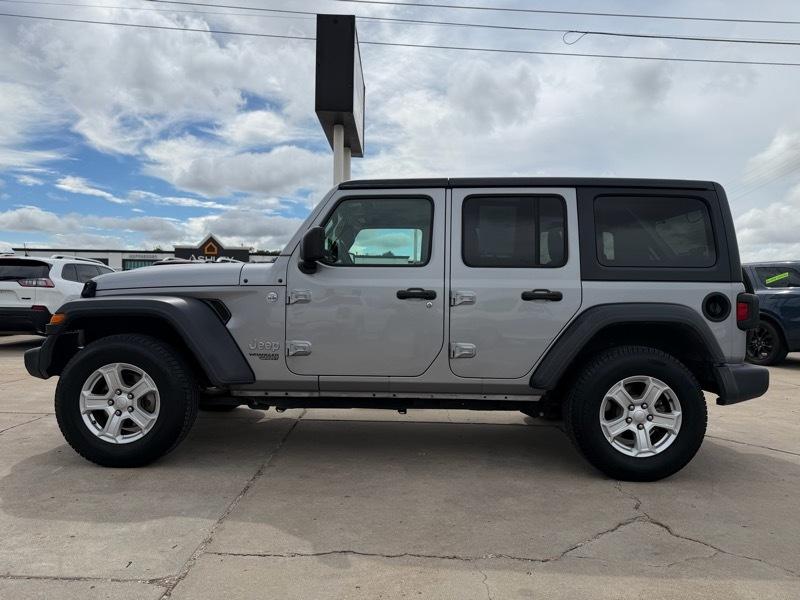 Jeep Wrangler Unlimited Sport 2018
