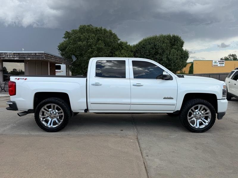Chevrolet Silverado 1500 High Country Crew Cab Short Box 4WD 2017