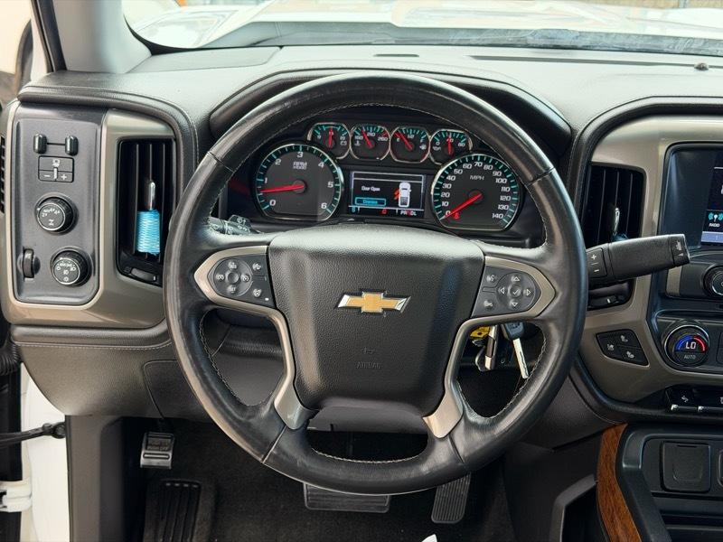 Chevrolet Silverado 1500 High Country Crew Cab Short Box 4WD 2017