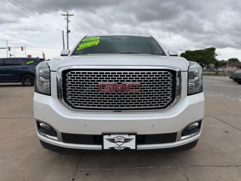 GMC Yukon XL Denali 4WD 2016