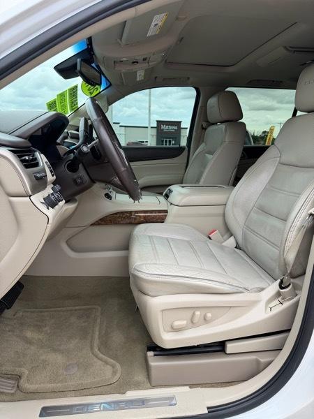 GMC Yukon XL Denali 4WD 2016