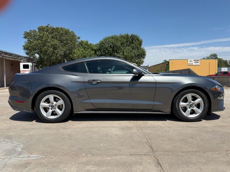Ford Mustang EcoBoost Coupe 2018