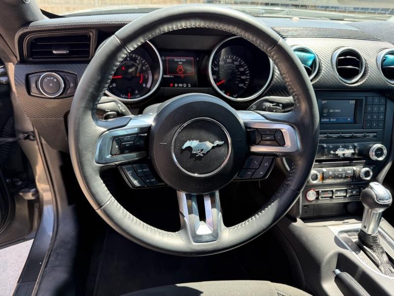 Ford Mustang EcoBoost Coupe 2018