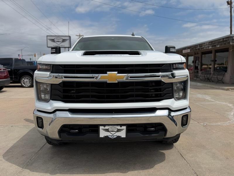 Chevrolet Silverado 2500HD LT Crew Cab Long Box 4WD 2024