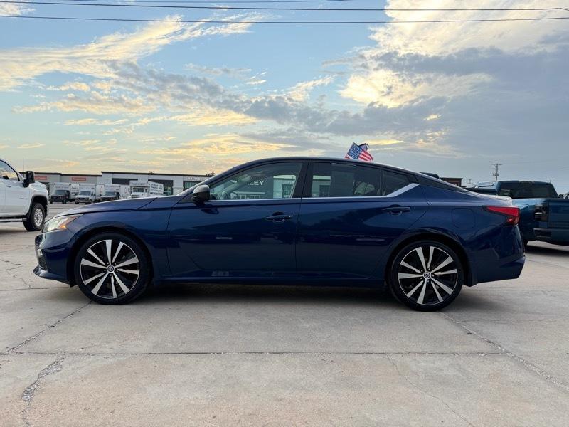 Nissan Altima  2020