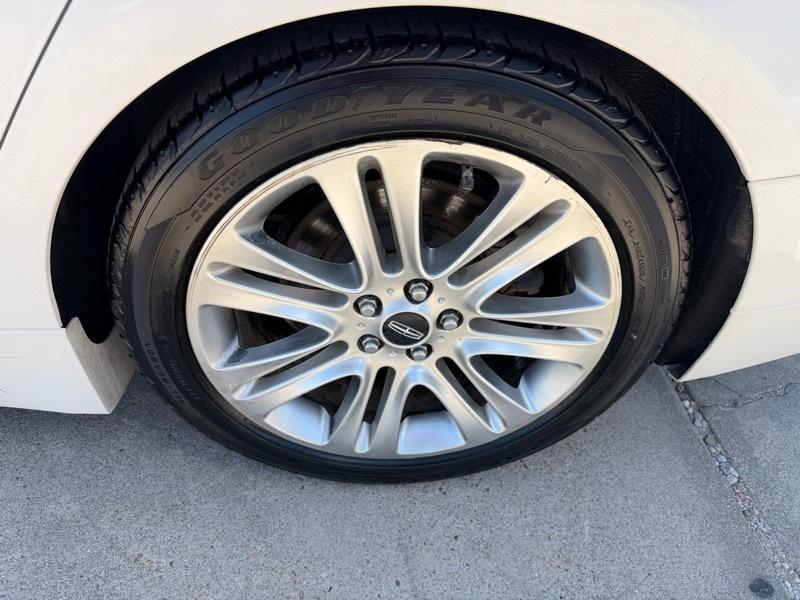 Lincoln MKZ  2014